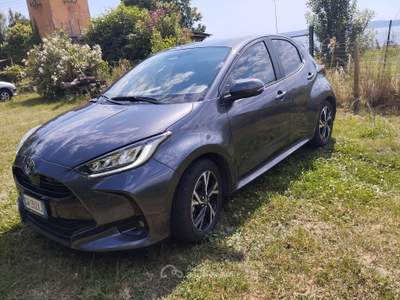 Toyota Yaris Tenuta sempre nel box, unico proprietario non fumatore Grigio usata Campagnano di Roma
