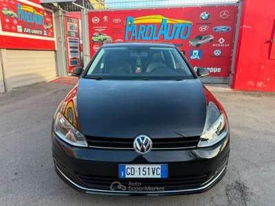 Volkswagen Golf 7 1.6 tdi 105cv BlueMotion - 2014 Nero usata Giugliano in Campania