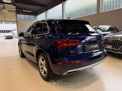 Audi Q5 40 2.0 tdi Business Sport quattro 190cv s-tronic Blu/Azzurro usata Merano