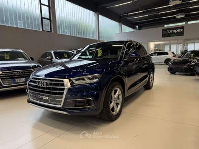 Audi Q5 40 2.0 tdi Business Sport quattro 190cv s-tronic Blu/Azzurro usata Merano