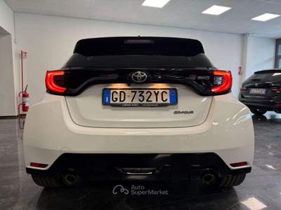 Toyota Yaris 1.6 Turbo GR Yaris Circuit - CARBONIO - SED. RISC. Bianco usata Villa Carcina