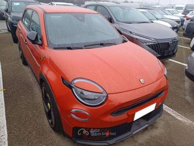 Abarth 600e 600e 54kWh Turismo 240cv Arancione usata Roma