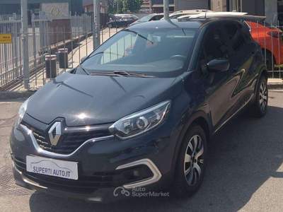 Renault Captur Captur  0.9 tce Business 90cv Blu/Azzurro usata Dello
