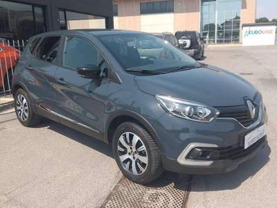 Renault Captur Captur  0.9 tce Business 90cv Blu/Azzurro usata Dello