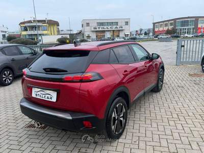 Peugeot 2008 2008 1.2 puretech Allure 8 anni garanzia cinghia Rosso usata Savignano sul Rubicone