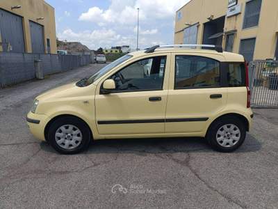 Fiat Panda 1.2 Dynamic 69cv E5 Giallo usata Cassina de' Pecchi