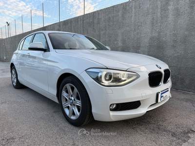 BMW Serie 1 118d 118d 5p. Sport,Climatronic bizona,Xeno+Led,cerchi in lega,sensori di parcheggio,ecc. Bianco usata San Michele Salentino