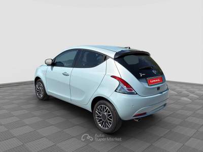 Lancia Ypsilon Ypsilon 1.0 FireFly 5 porte S&S Hybrid Gold Verde usata Milano