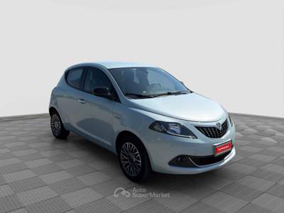 Lancia Ypsilon Ypsilon 1.0 FireFly 5 porte S&S Hybrid Gold Verde usata Milano