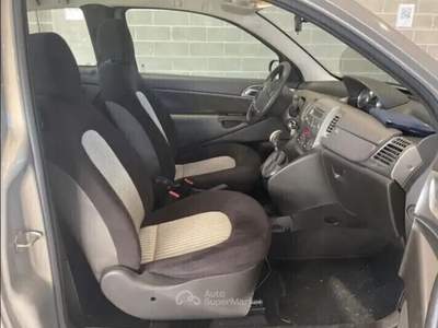 Lancia Ypsilon 8v ModaMilano Neo Patentati Beige usata Fino Mornasco