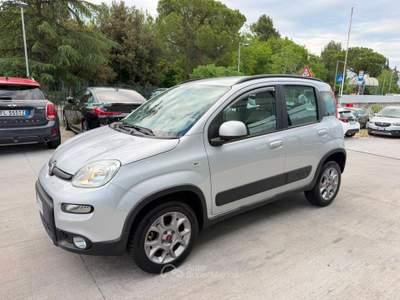 Fiat Panda FIAT PANDA 1.3 MJT 4X4 Argento usata Teramo