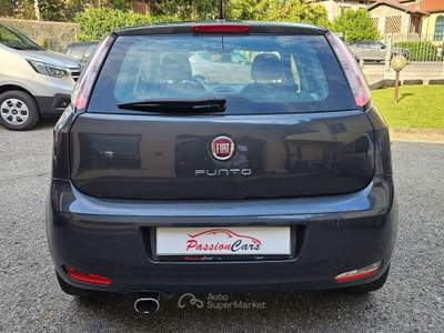 Fiat Grande Punto 69cv Grigio usata Airuno