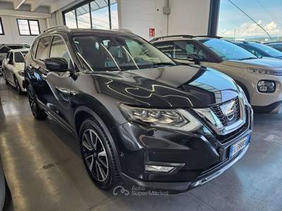Nissan X-Trail 2.0 dci Tekna 4wd 7 POSTI /TETTO/PELLE Nero usata Martinengo Nissan X-Trail 2.0 dci Tekna 4wd 7 POSTI /TETTO/PELLE Nero usata Martinengo