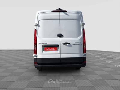 Maxus Deliver9 Deliver9 2.0CRDI 150CV FWD PL-TM Furgone Bianco usata Parma