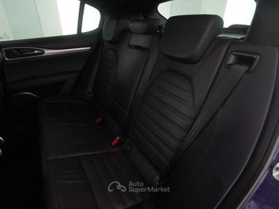 Alfa Romeo Stelvio Stelvio 2.2 Turbodiesel 210 CV AT8 Q4 Veloce Blu/Azzurro usata Parma