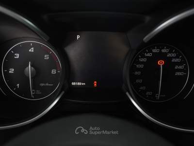Alfa Romeo Stelvio Stelvio 2.2 Turbodiesel 210 CV AT8 Q4 Veloce Blu/Azzurro usata Parma
