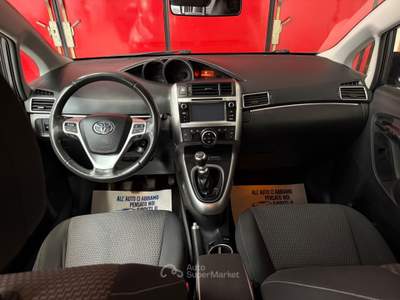 Toyota Verso Active Bronzo usata Trento