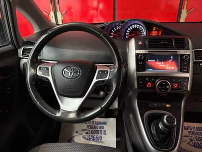 Toyota Verso Active Bronzo usata Trento