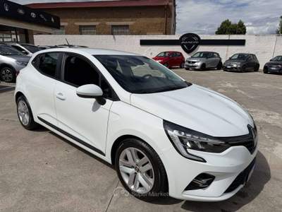 Renault Clio Clio V 2019 1.5 blue dci Business 100cv Bianco usata Civita Castellana