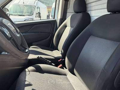 Fiat Doblò 1.6mjt 105cv FURGONE Bianco usata Salerno