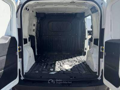 Fiat Doblò 1.6mjt 105cv FURGONE Bianco usata Salerno