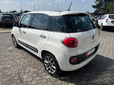 Fiat 500L 85 CV Dualogic Pop Star Bianco usata Calestano