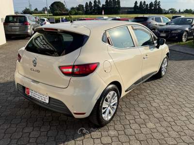 Renault Clio 5 porte Zen Beige usata Calestano