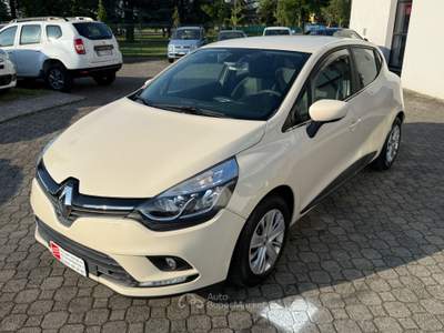 Renault Clio 5 porte Zen Beige usata Calestano