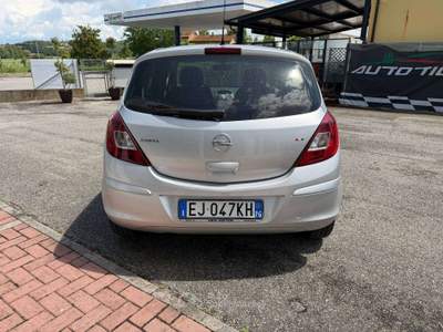 Opel Corsa Corsa IV 5p 1.2 Club 85cv FL Grigio usata Foligno