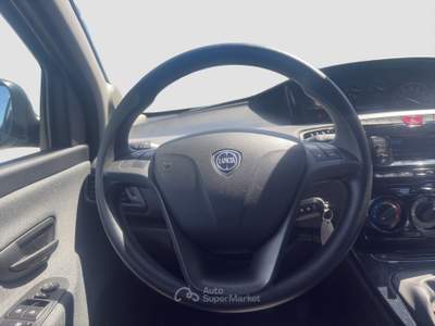 Lancia Ypsilon Ypsilon 1.0 FireFly 5 porte S&S Hybrid Silver Grigio usata Verona