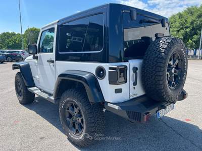 Jeep Wrangler DPF Sahara Auto Bianco usata Maserà di Padova