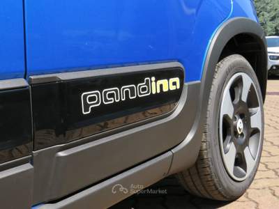 Fiat Pandina 1.0 FireFly 70cv S&S Hybrid Cross Blu/Azzurro usata Seregno