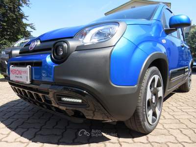 Fiat Pandina 1.0 FireFly 70cv S&S Hybrid Cross Blu/Azzurro usata Seregno