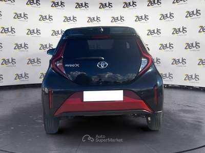 Toyota Aygo X 1.0B (72 CV) Lounge Air Rosso usata Faenza