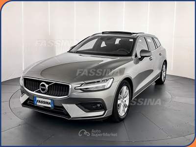 Volvo V60 V60 2.0 b3 Momentum Business Pro auto 8m my21 Marrone usata Milano