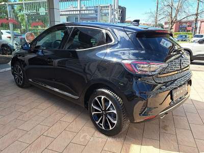 Renault Clio Clio 1.0 tce Techno 90cv Nero usata Casoria