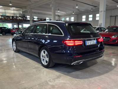 Mercedes-Benz Classe E E SW 220 d Exclusive  4matic auto usata Mazzano