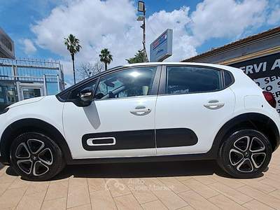 Citroen C3 C3 1.2 puretech Feel s&s 83cv neopatentati Bianco usata Casoria