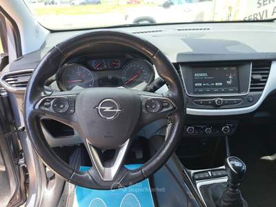 Opel Crossland Crossland 1.2 Design&Tech s&s 110cv Grigio usata Casoria