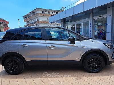 Opel Crossland Crossland 1.2 Design&Tech s&s 110cv Grigio usata Casoria