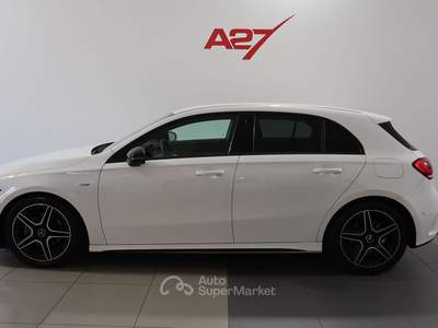 Mercedes-Benz Classe A A 180 d Premium Night edition auto Bianco usata VILLORBA