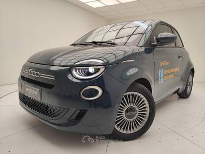 Fiat 500 Hybrid Berlina Torino 1.0Hybrid Berlina Blu/Azzurro usata Erba