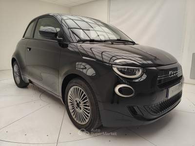 Fiat 500 Hybrid Berlina Torino 1.0Hybrid Berlina Nero usata Erba