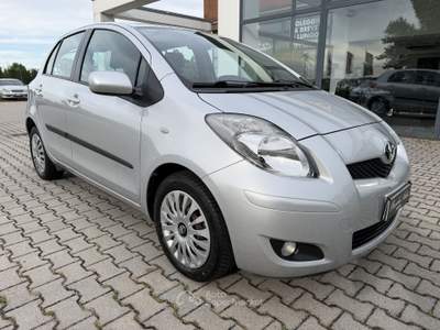 Toyota Yaris Yaris 5p 1.4 d-4d Sol - UNICO PROPRIETARIO Argento usata Faenza