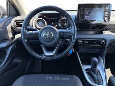 Toyota Yaris Hybrid Trend MY22 Argento usata Varese