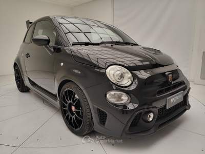 Abarth 595 C 595C 2016 595C 1.4 t-jet Competizione 180cv my18 Nero usata Erba