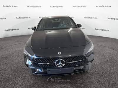 Mercedes-Benz Classe A A 180 d Edition AMG Line #tettopanoramico Nero usata Spinea