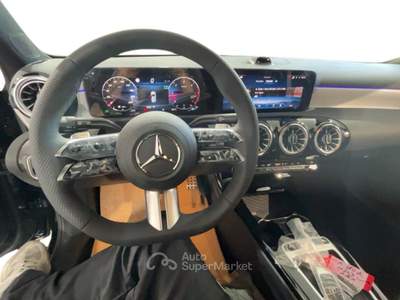 Mercedes-Benz Classe A A 180 d Edition AMG Line #tettopanoramico Nero usata Spinea