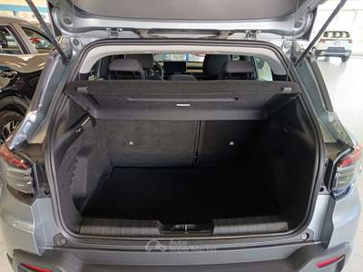 Jeep Avenger 1.2 Turbo Longitude Grigio usata Villaga