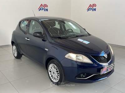 Lancia Ypsilon 1.2 69cv Gold usata Sava